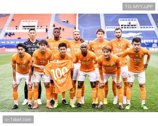 浙江队双外援出战武汉 卢卡斯伤缺影响防守体系构建